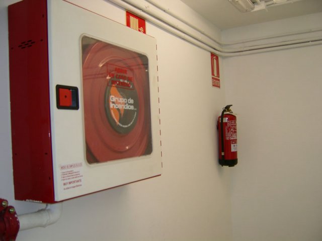 pasillosotanocentrosocial2